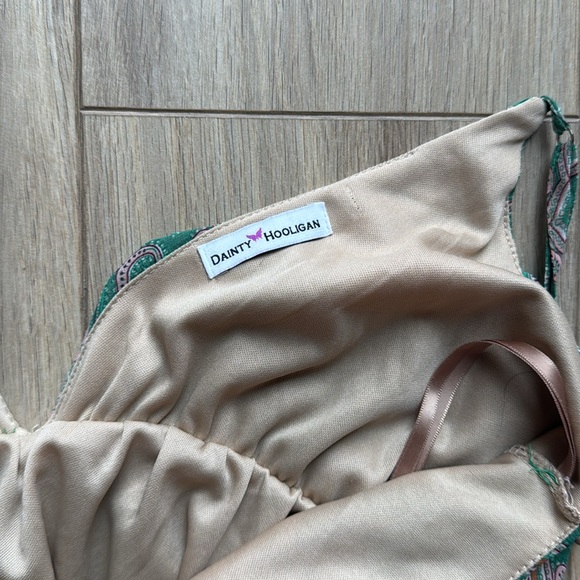 DAINTY HOOLIGAN Silk Boho Spaghetti Strap Paisley Print Maxi Dress - Picture 5 of 5